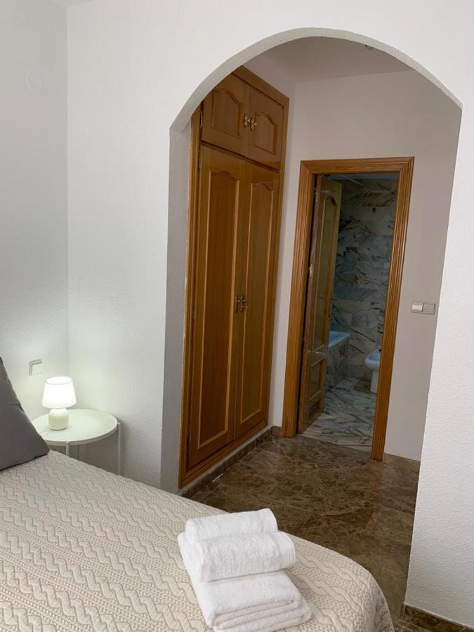 Apartamento Con Encanto Y Parking Privado Y Gratuito Гранада Екстериор снимка